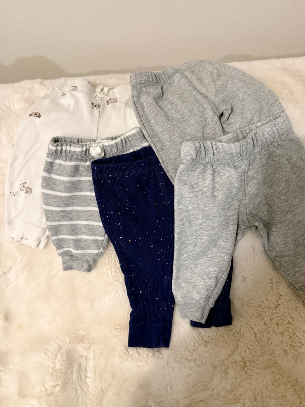 Kids Neutral & Navy Stretch Jogger Pants - Pack